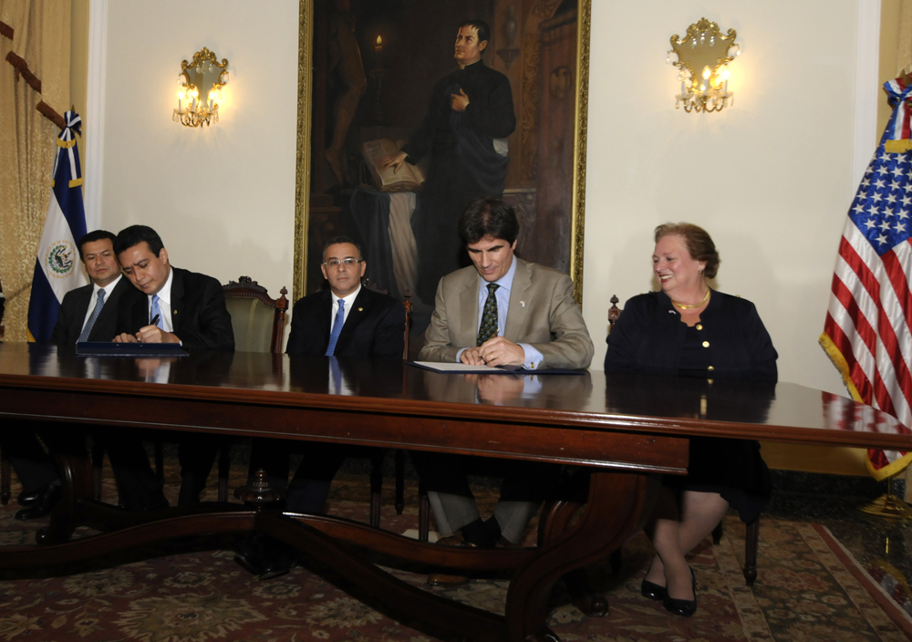 Firma asocio