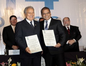 CREDENCIAL 7