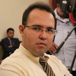 Héctor Barrera.
