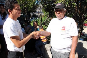 Voluntario y aprendiz, maestro y alumno, José y don Antonio, la viva expresión de solidaridad.
