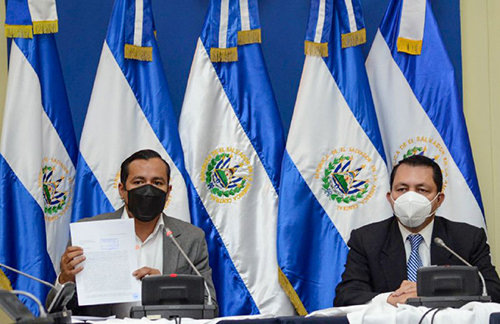 Ministro de Hacienda presenta propuestas de asignación de $250 millones del BID