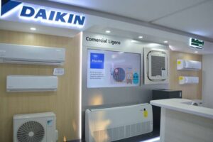 Daikin refuerza estratégicamente su presencia en El Salvador junto a Air Tec